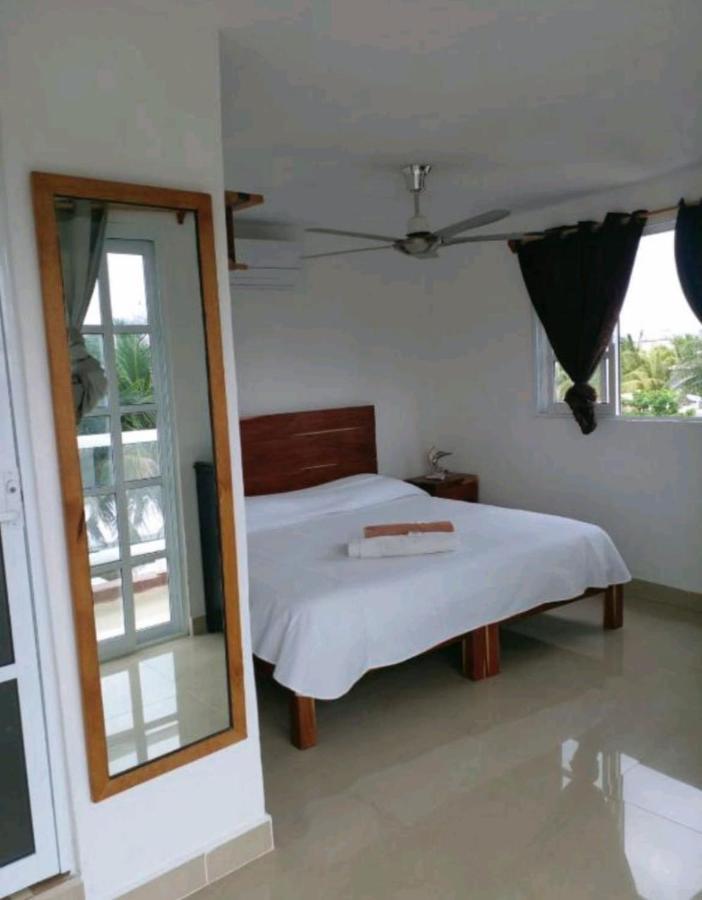 Casa Ka'An Hotel Isla Mujeres Exterior photo
